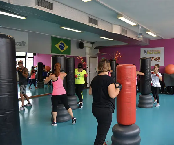 corsi allenamento boxe tono tonificazione muscolare al sacco